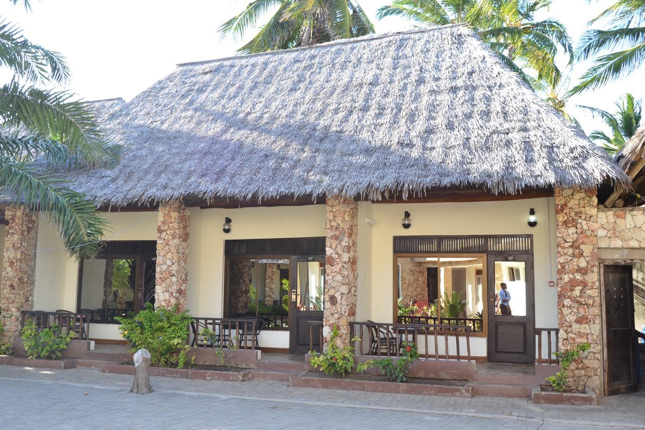 Serene Beach Resort Dar es Salaam Exteriör bild